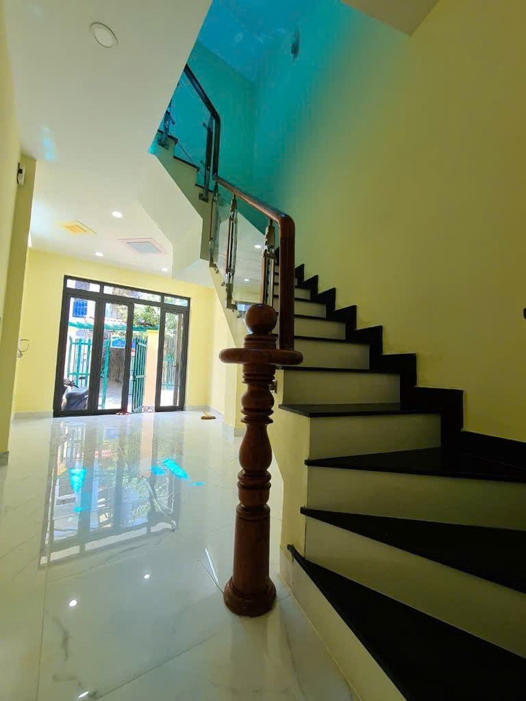 MTKD  4PN, 62m2, 5,5 tỷ tại Đường 37, Bình Trưng Đông, Q2, HCM