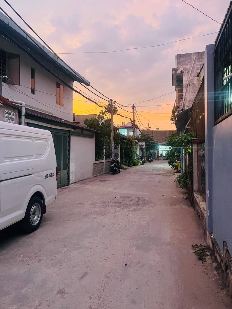 Vị trí đẹp, khu giá tốt nhất của Phường Hiệp Bình Chánh 81m. giá 5.5 tỷ. tl.