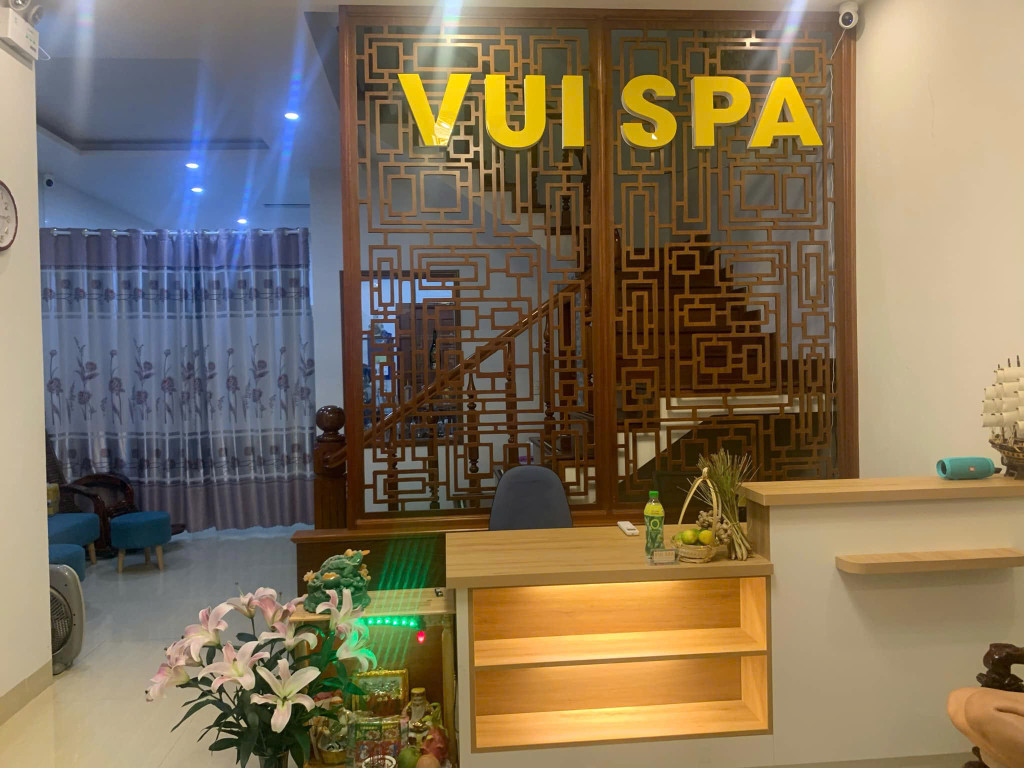 CHÍNH CHỦ CẦN SANG NHƯỢNG SPA Địa chỉ: Nằm khu vực An Thượng, Mai Thúc Lân- Ngũ Hành Sơn