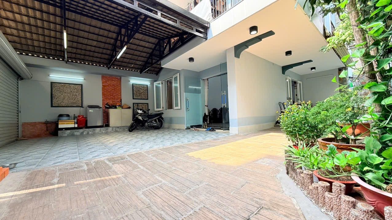 BÁN NHÀ ĐƯỜNG SỐ 38, HIỆP BÌNH CHÁNH - XE TẢI TRÁNH - 170m2 - GIÁ 15.5 TỶ