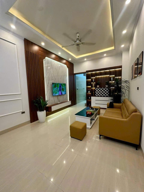 SIÊU HIẾM – NHÀ MẶT PHỐ NGUYỄN VĂN CỪ LONG BIÊN – VỊ TRÍ KINH DOANH ĐỈNH TUYẾN PHỐ HUYẾT MẠCH KINH DOANH SẦM UẤT - DT : 60M2 X 3 TẦNG -  GIÁ: 22.5 TỶ. Có TL
