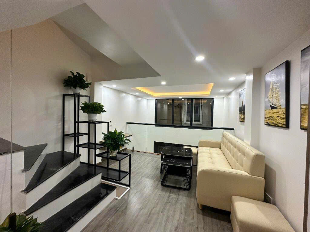 🏢 SIÊU PHẨM MẶT PHỐ HỒNG TIẾN – LONG BIÊN VIP VỊ TRÍ KIM CƯƠNG TẦM NHÌN ĐẲNG CẤP -DT 92M2 X6 TẦNG THIẾT KẾ HIỆN ĐẠI, THANG MÁY XỊN TỐI ƯU CÔNG NĂNG.