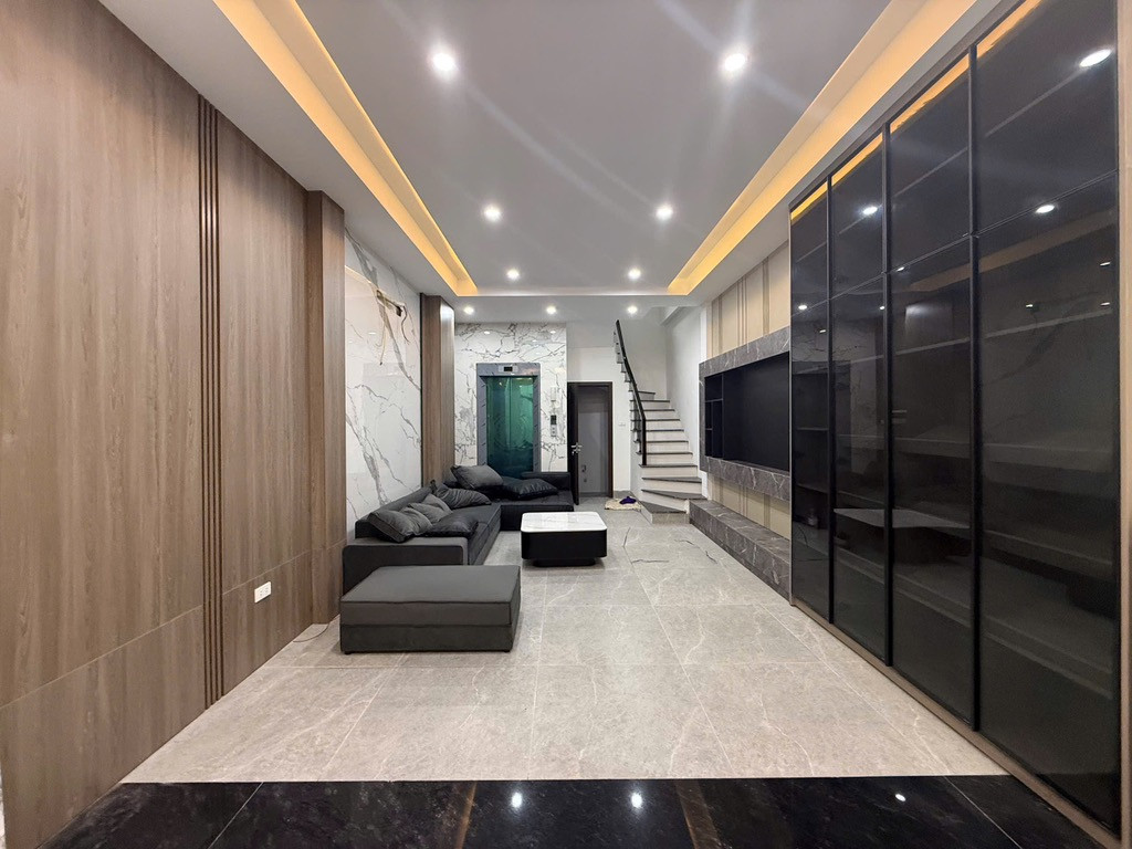 CỰC ĐẸP-NHÀ BÙI XƯƠNG TRẠCH-LÔ GÓC-NỘI THẤT-47M *4 TẦNG GIÁ 9,1 TỶ