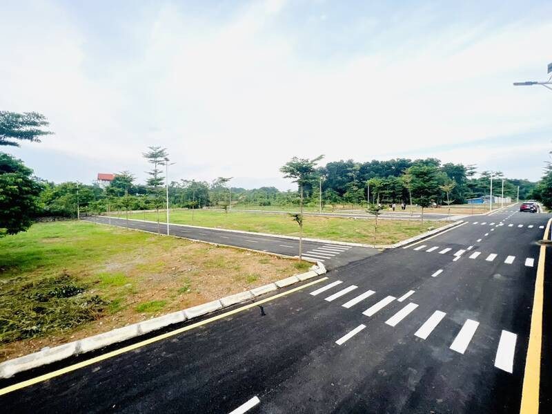 ĐẬP HỘP LÔ ĐẤT CỰC ĐẸP 2 MẶT TIỀN, SÁT TỈNH LỘ 422B TẠI QUỐC OAI, HÀ NỘI