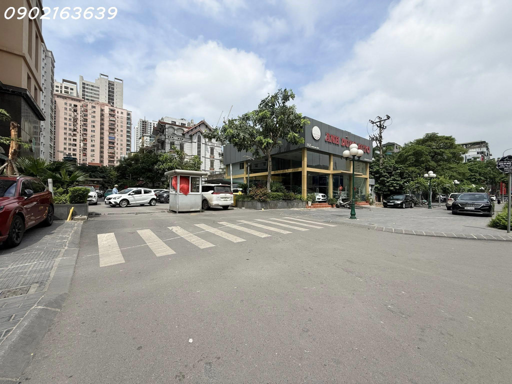 Bán LK phố Ngụy Như Kon Tum - Thanh Xuân, 148m2 x 5 tầng, giá 41,8 tỷ