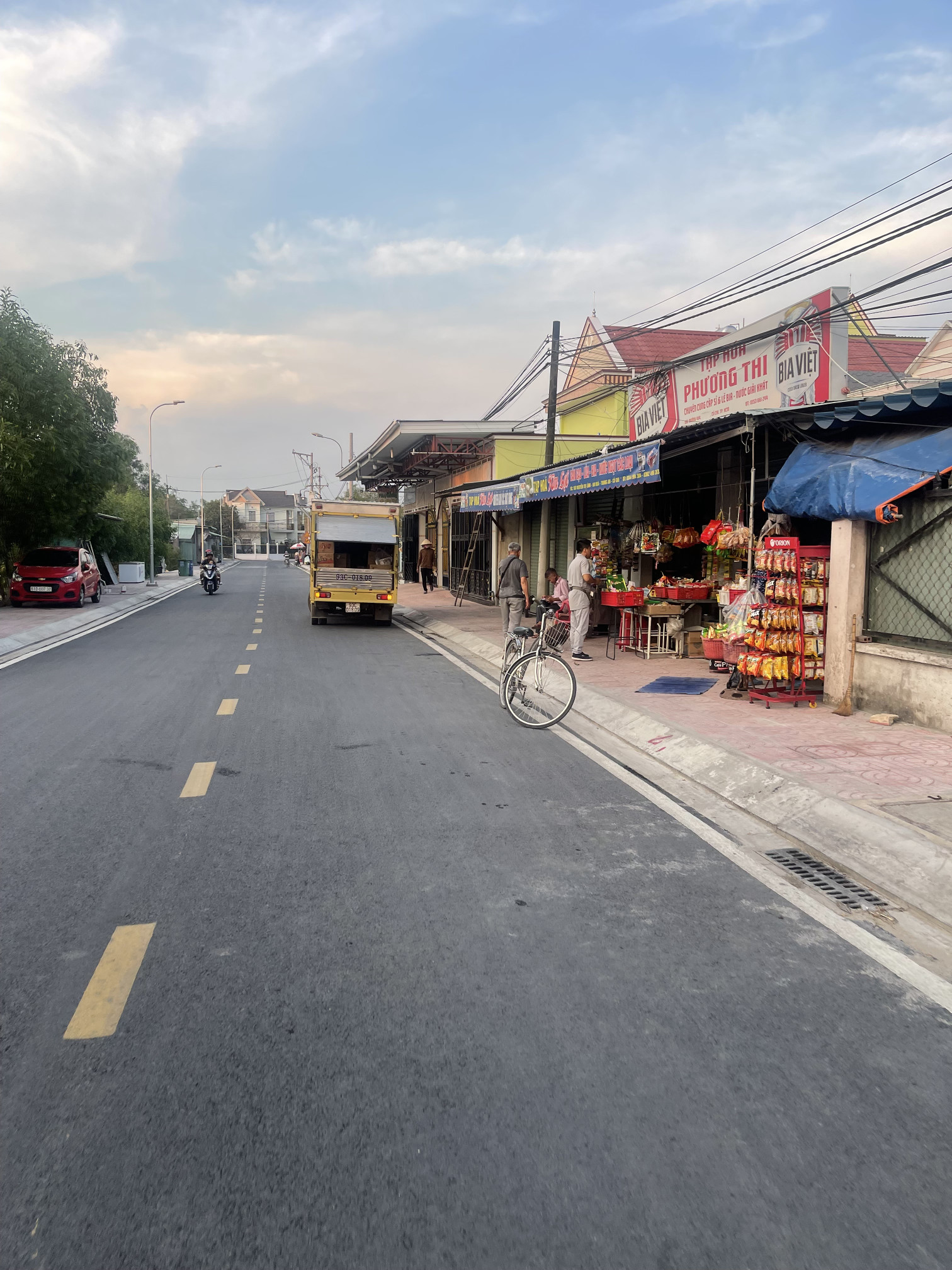 Bán nhà đường 464, diện tích 14,6x23, chưa thổ cư.