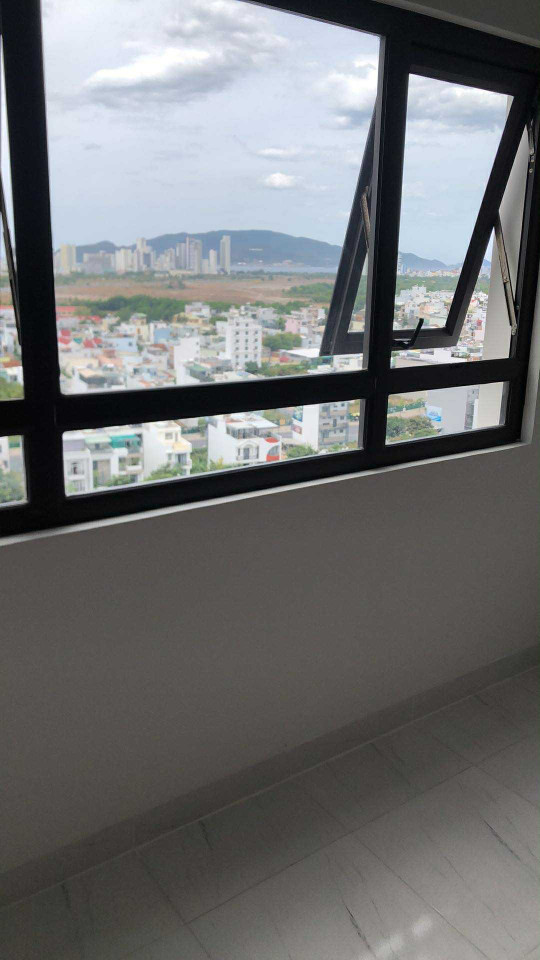 Cho thuê chưng cư mới hoàn toàn, không nội thất