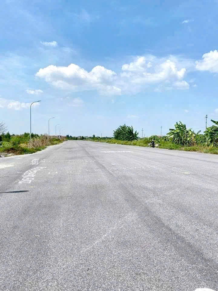 💠💠 Lô DUY NHẤT trục đường 30m tại Phân Lô Đống Chuối, Hùng Vương, Hồng Bàng, Hải Phòng. Giá 4,2 tỷ
