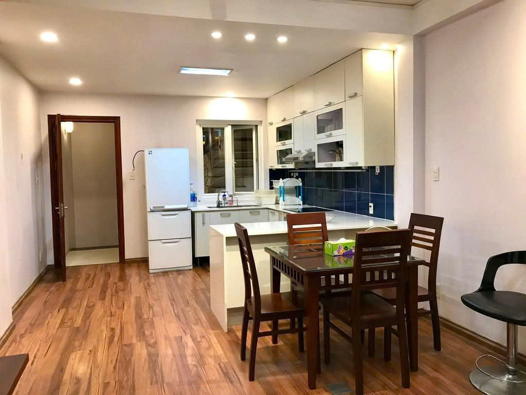 Bán nhà  Vĩnh Phúc  PHÂN LÔ, Ô TÔ TRÁNH, NHÀ DÂN XÂY, TRUNG TÂM BA ĐÌNH 45/50T2 , 6T,,