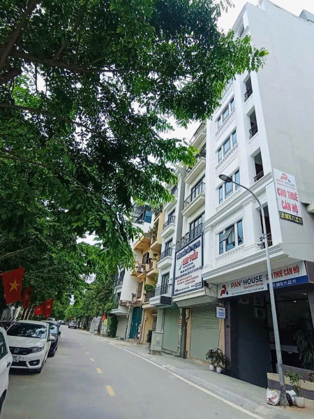 Bán em hoa hậu mặt phố võng thị Hầm siêu rộng để được nhiều oto...........