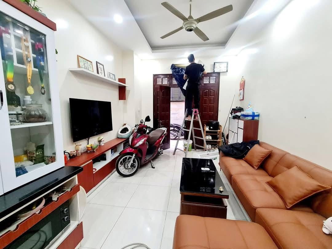 LÔ GÓC HOÀNG NGÂN - NGÕ NÔNG, ÔTÔ CON ĐỖ CỬA - GIÁ 7 TỶ
