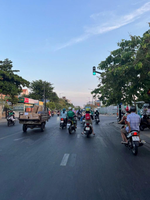 NHÀ TÔ HIỆU TÂN PHÚ 4 TẦNG 56M2 Ô TÔ VÀO NHÀ CHỈ 7 TỶ 1