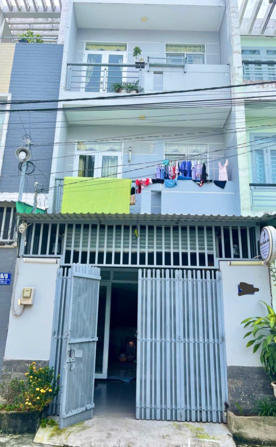 Bán nhà 3 tầng đường 79 Nguyễn thị Tư . Có 4Pn .3wc