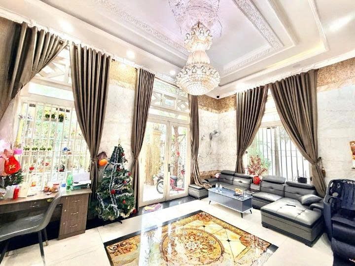 BIỆT THỰ 3 TẦNG - GẦN AEON TÂN PHÚ