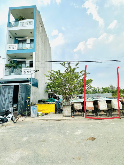53m sạch đẹp đường 8 Long Phước hướng đông nam