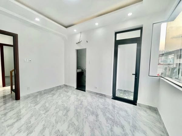 NHÀ MỚI 4 TẦNG. HẺM 4M. CẠNH PARC MALL TẠ QUANG BỬU