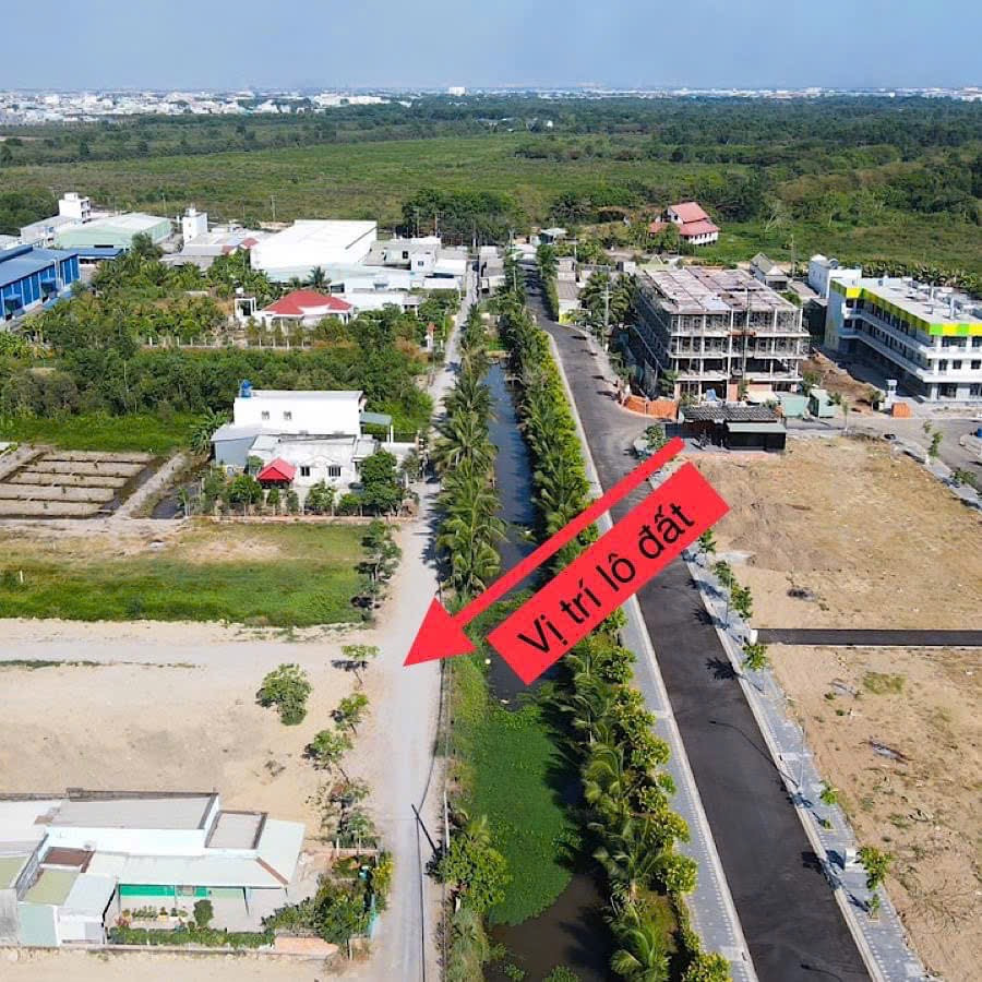 CHÍNH CHỦ BÁN GẤP LÔ ĐẤT ĐT824 ĐỨC HOÀ - GIÁ TỐT NHẤT