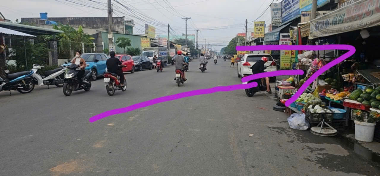 CƠ HỘI ĐẦU TƯ ĐẤT Ở THỔ CƯ ĐỨC HUỆ - LONG AN - GIÁ 3.7 TỶ
SỔ HỒNG CHÍNH CHỦ - 125M2 - MẶT TIỀN 25M - VỊ TRÍ ĐẮC ĐỊA