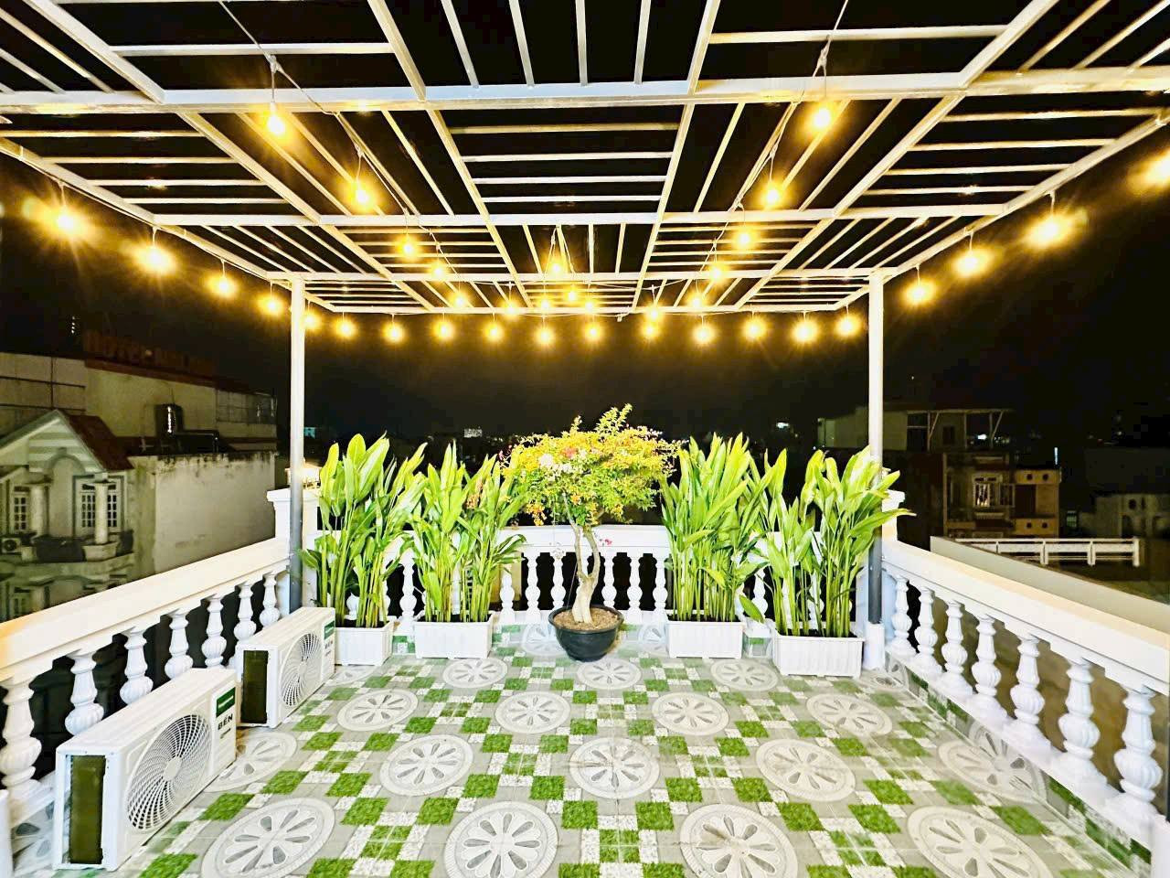 BÁN NHÀ MẶT PHỐ HUỲNH THỊ HAI, Q.12 - 7.5 TỶ - 200M2 -