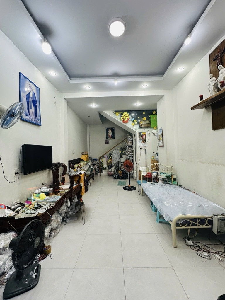 TÂN BÌNH - CHỢ PHẠM VĂN HAI - SÂN BAY - HẺM Ô TÔ - 52M2 - 5 TẦNG - NHỈNH 8 TỈ