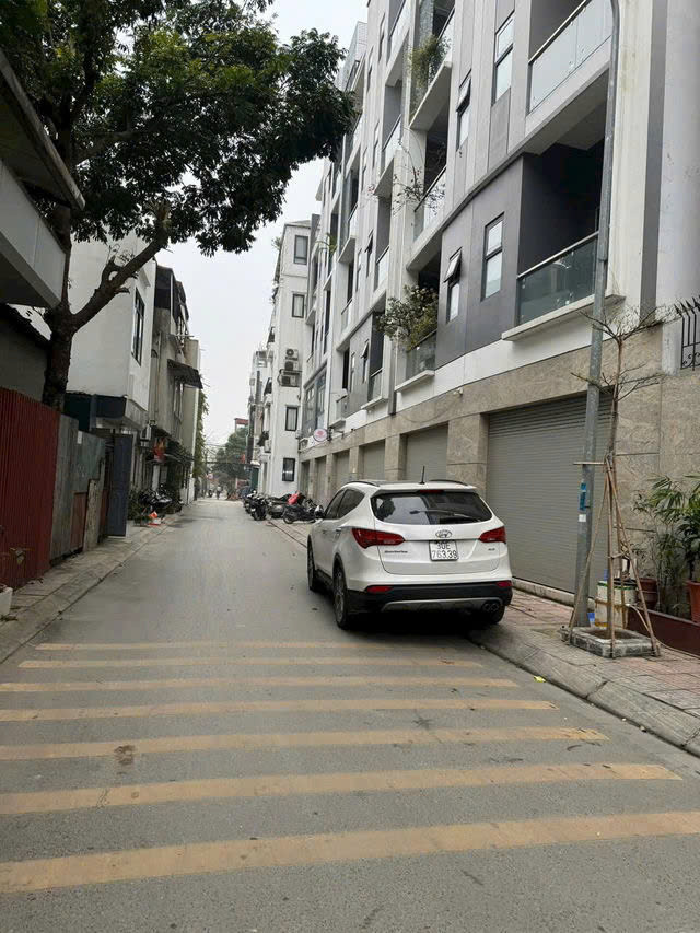 BÁN  80m2 ĐẤT MẶT NGÕ Ô TÔ TRÁNH - KINH DOANH  Thượng Thanh-Long Biên mặt tiền 4.6m, 12.9 tỷ.