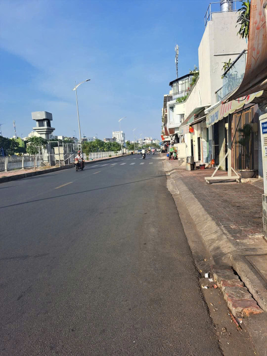 BÁN NHÀ CẤP 4 VỪA Ở VỪA KINH DOANH – VỊ TRÍ ĐẸP, KINH DOANH TIỀM NĂNG TẠI QUẬN 8