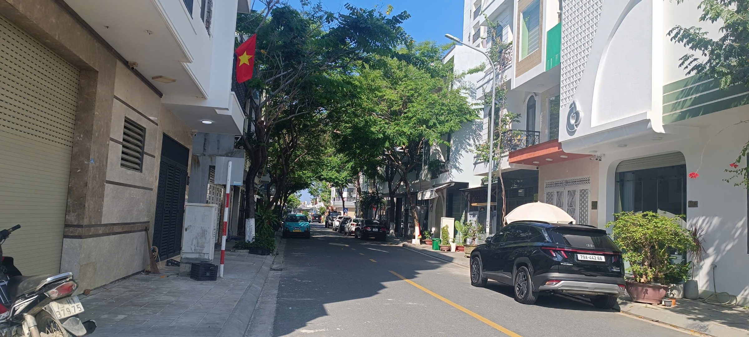 Bán nhà 97.5m² full thổ cư ngang 5m giá 10.34 tỷ tại Đường A2 Phường Nam Nha Trang