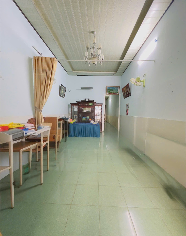 NHÀ MẶT TIỀN AMA QUANG