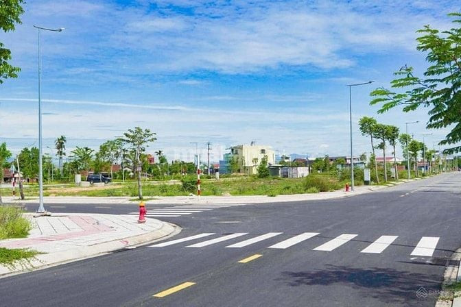 Bán Đất Nền Khu Đô Thị Mới Bình Dương. Ngay Làng Đại Học Giá 2.5 Tỷ bao ra sổ