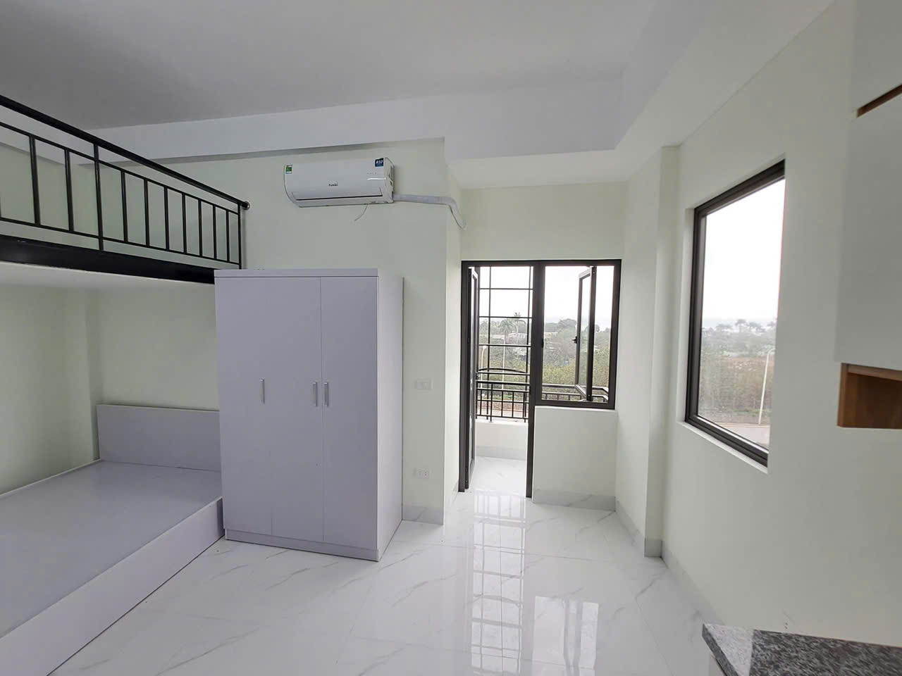 Chính chủ cho thuê phòng CCMN full đồ có gác xép tại Tân Xuân - An Dương Vương.