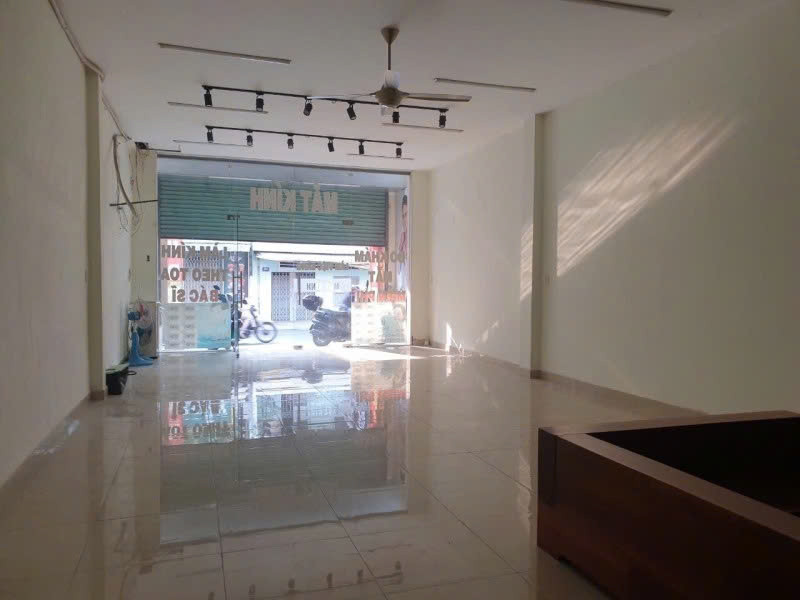 Bán nhà Mặt tiền An Dương Vương giao Bà Hom, 5.7x21m, 2 Tầng - Tiện xây mới, 14.5 tỷ