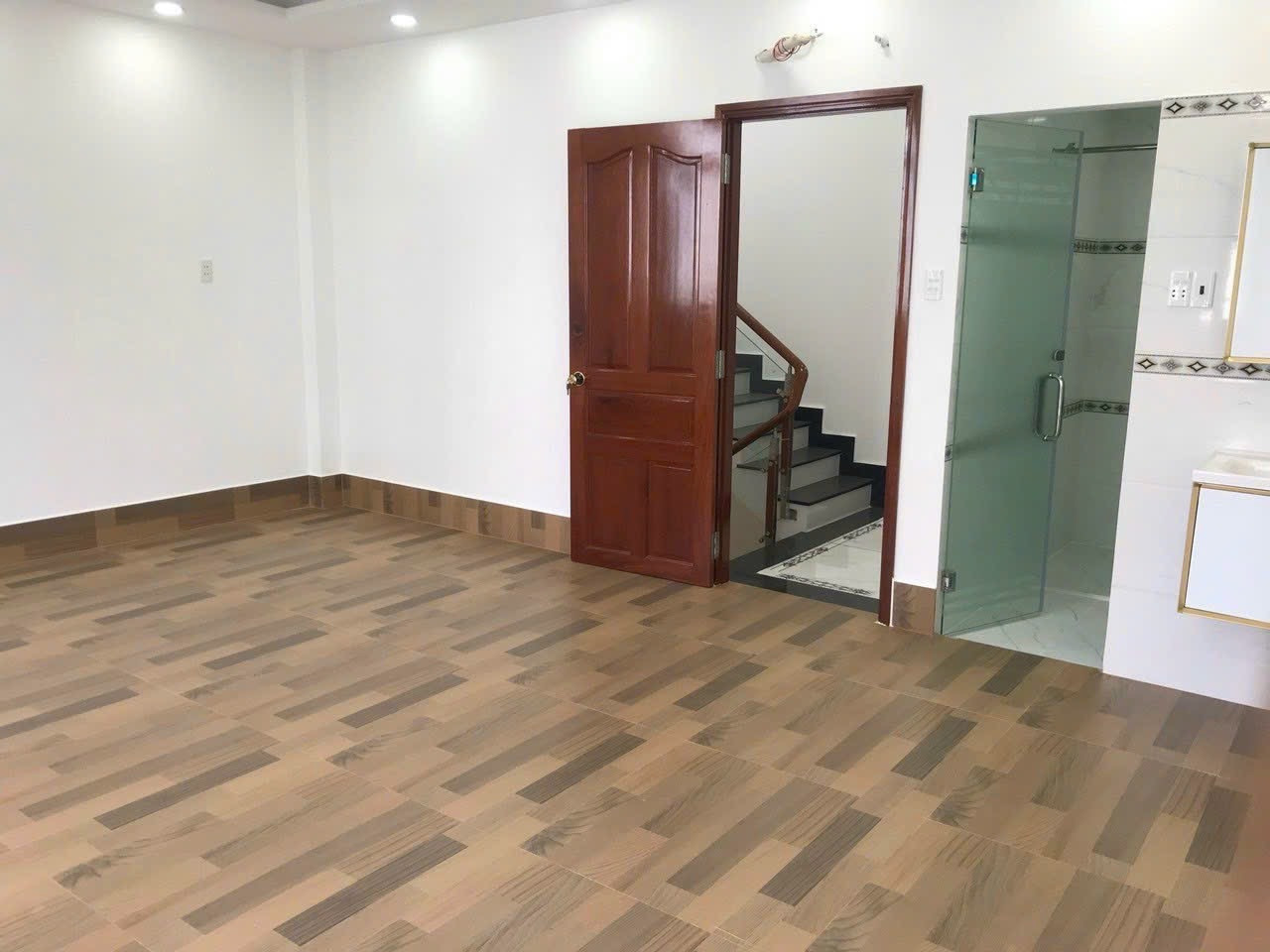 🌟 BÁN NHÀ AN DƯƠNG VƯƠNG – MẶT TIỀN VIP – 3.5 TẦNG – 80.9M2 – GIÁ 19 TỶ 🌟