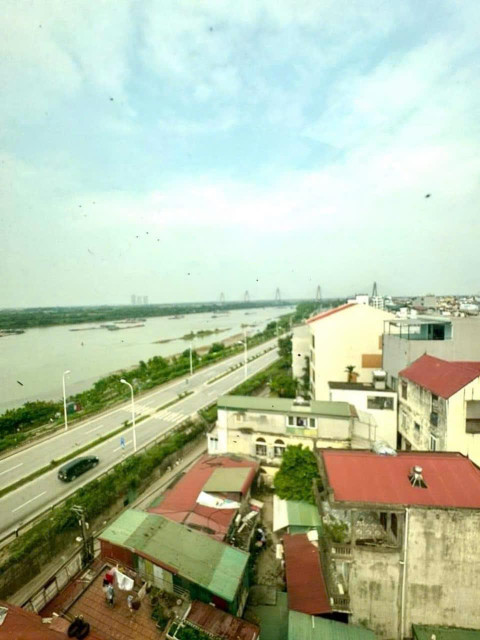 DUY NHẤT 1 MẢNH KHÔNG CÓ MẢNH THỨ 2 - DIỆN TÍCH 250M2 - VỊ TRÍ MẶT PHỐ - MẶT TIỀN GẦN 10M - VỈA HÈ SIÊU RỘNG - GIÁ CHỈ 49,2 TỶ