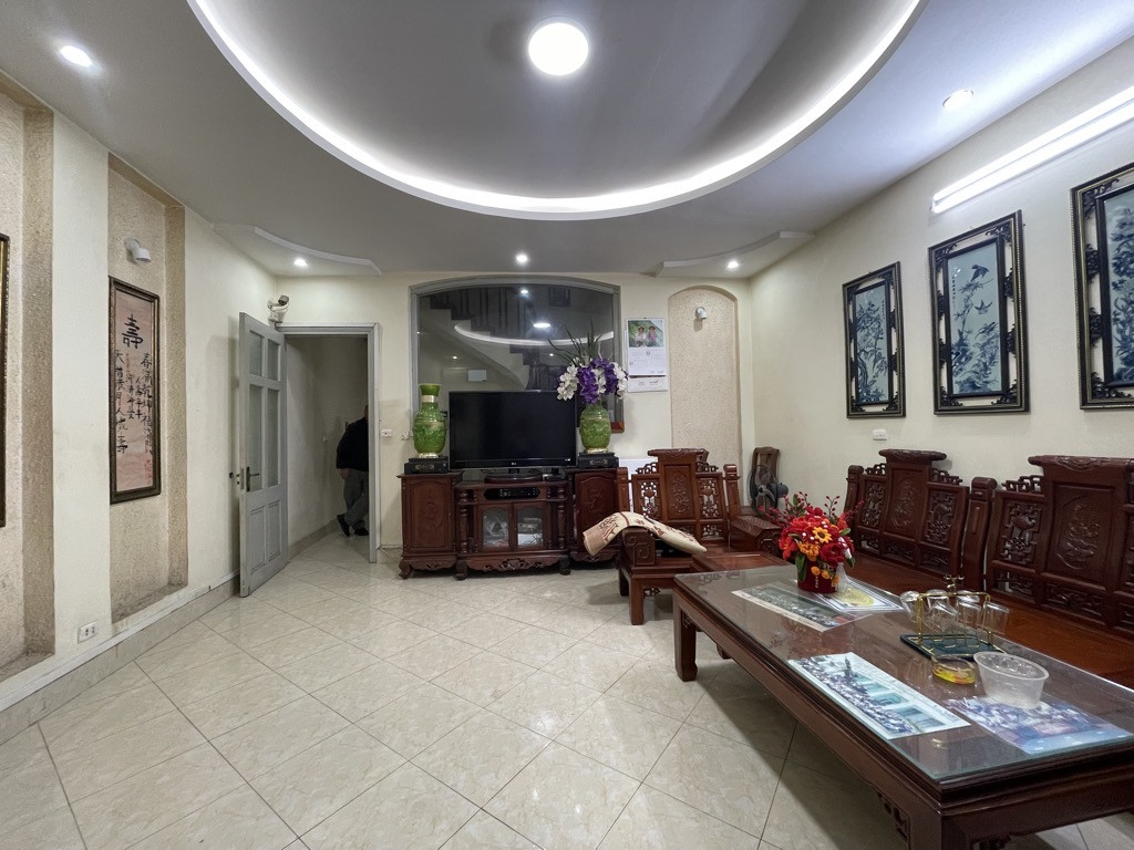 AN DƯƠNG VƯƠNG - 131M ĐẤT HAI THOÁNG TRƯỚC SAU - Ô TÔ VÀO NHÀ - KV TIỀM NĂNG - ĐẤT LÀNG NGHỀ TRUYỀN THỐNG VĂN MINH.
- Mặt ngõ Ô Tô, xây nhà view sông Hồng - ngõ thông - trung tâm  Phú thượng - 2 thoáng trước sau
- Giá hợp lý nhất khu vực
- nhà cũ 3 tần
