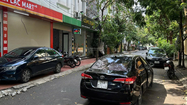 BÁN NHÀ MẶT PHỐ AN HÒA - HÀ ĐÔNG - 45M² - 4 TẦNG - 17 TỶ - SỔ ĐỎ CHÍNH CHỦ
BÁN NHÀ MẶT PHỐ AN HÒA, HÀ ĐÔNG, HÀ NỘI: 45M², 4 TẦNG, 3PN, 3WC, GIÁ 17 TỶ, SỔ ĐỎ
NHÀ MẶT PHỐ AN HÒA - HÀ ĐÔNG - 4 TẦNG - 45M² - 17 TỶ - VỊ TRÍ VÀNG - SỔ ĐỎ
CĂN NHÀ MẶT PHỐ MƠ ƯỚC 