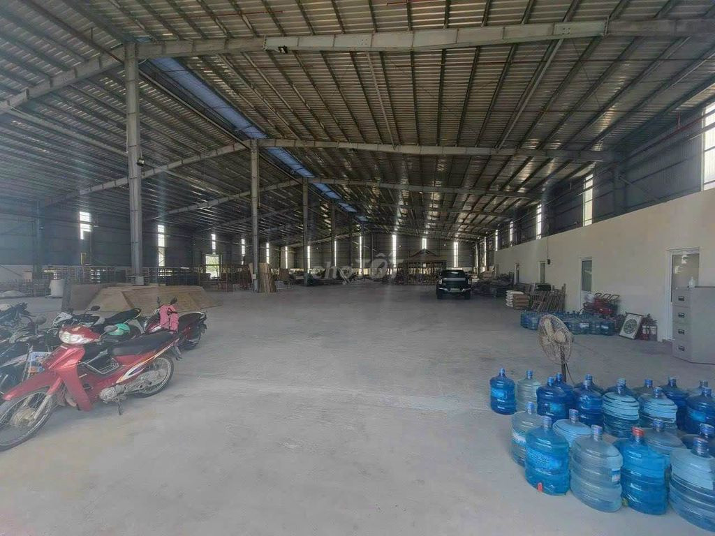 CHO THUÊ NHÀ XƯỞNG gần khu công nghiệp DĨ AN , BÌNH DƯƠNG đa diện tích – 0933.946.813