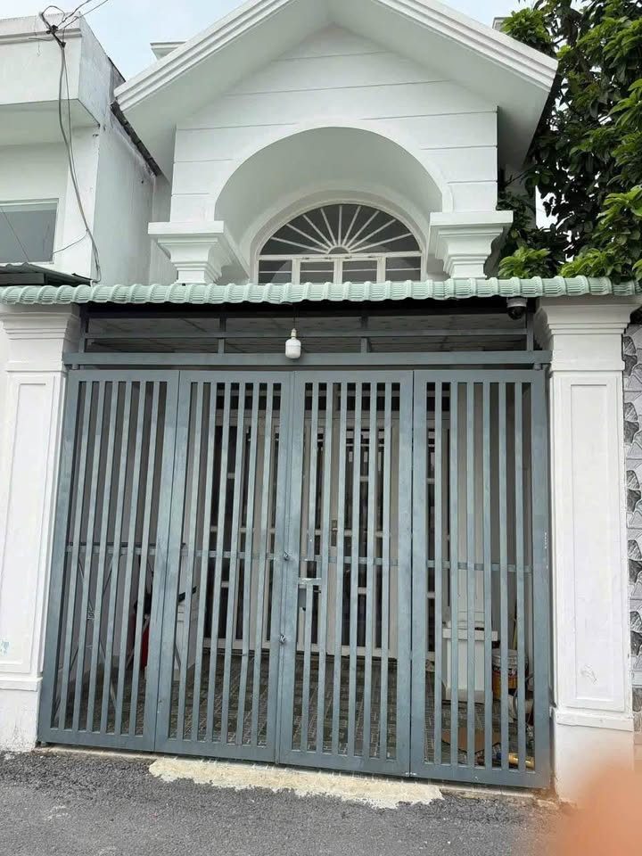 Chủ ngộp bán nhà 68m2 full thổ , ngay H.Trảng Bàng , Tây Ninh Giá 1.12 tỷ