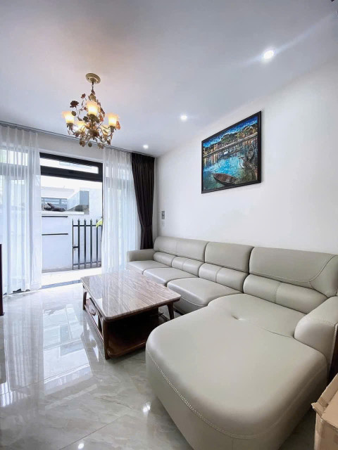 Bán nhà : 3 tỷ 8 chốt  - AN SƠN , P4 , ĐÀ LẠT  - Dt 60m2 .  - Sổ xây dựng giá 3 tỷ 8