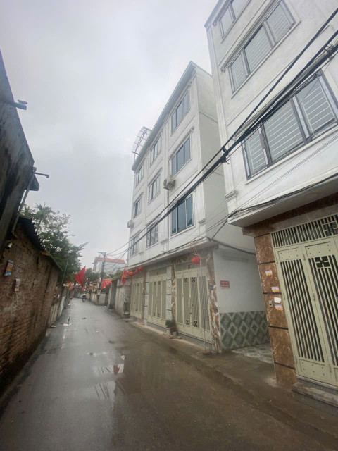 2.95 TỶ CÓ NGAY NHÀ 4 TẦNG 43m2 50m RA TỚI CẦU MAI LĨNH - BIÊN GIANG