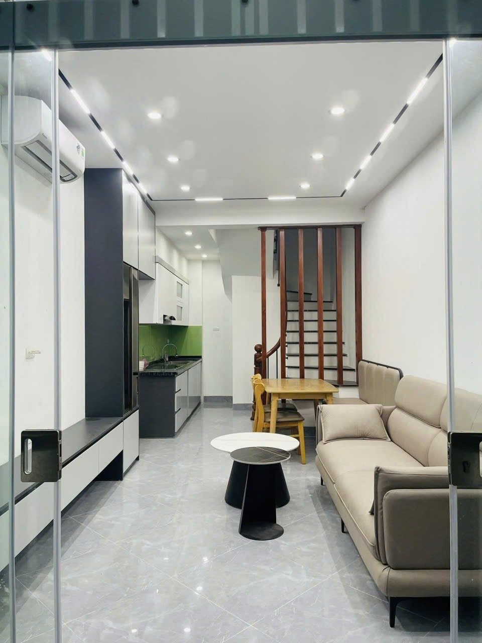 Cho Thuê Nhà An Trạch 1 - Văn Miếu - Đống Đa 30M² 4 Tầng 3 Ngủ Full Nội Thất Mới - 10M Ra Ô Tô - Giá Thuê 15tr