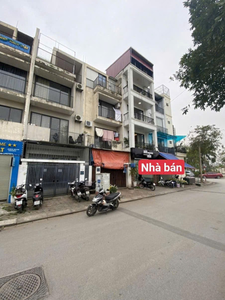 Nhà đẹp - phân lô - ô tô tránh - vỉa hè rộng - kinh doanh ngay tại Trịnh Văn Bô 🔥