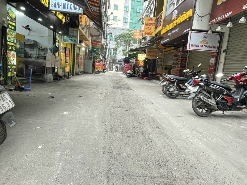 Bán nhà Ao Sen (Hà Đông) 36m, 3 tầng, mt 3.6m, giá 13.8 tỷ