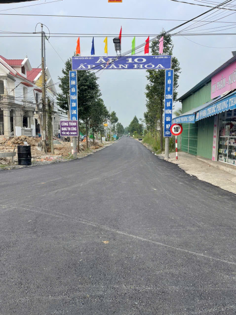 258m2 thổ cư mặt tiền đường ấp xã Lương Hòa, Bến Lức, Long An giá 2,5 tỷ / nền