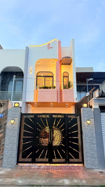 Bán nhà đường ô tô 7 chỗ P5 Mỹ Tho
