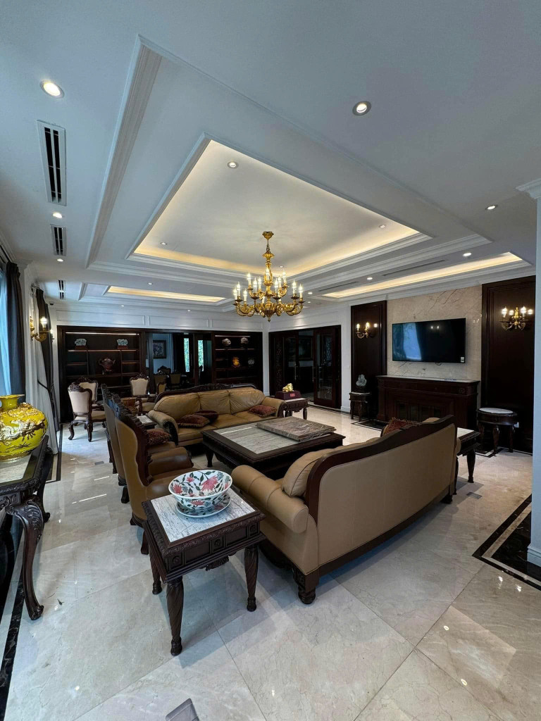 BIỆT THỰ MẶT PHỐ ÂU CƠ, TÂY HỒ - 425M² x 6T THANG MÁY - DÒNG TIỀN HƠN 2 TỶ/NĂM - 133.5 TỶ