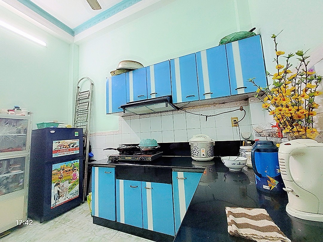 Bán nhà 6 Tầng, Âu Cơ, Tân Bình, Hẻm Xe Hơi, Vị trí đẹp, 6PN giá 6,25 tỷ