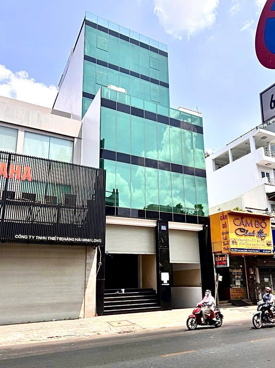Bán Toà Mặt Tiền 541 Lạc Long Quân, Tân Bình. [8,1 x 21m] 1 hầm 7 tầng