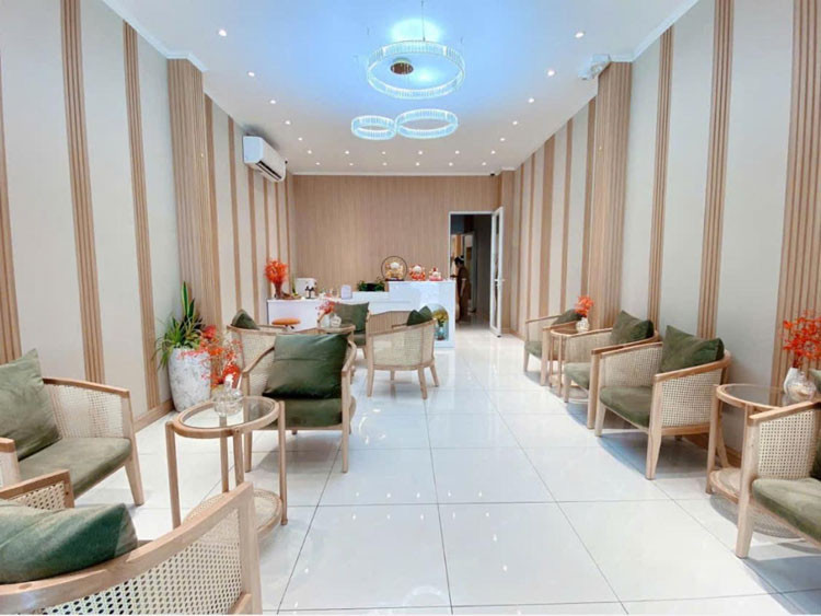 Nhà Mặt Tiền 4 tầng, Âu Cơ, Tân Bình, 110m2, chỉ 19.x tỷ TL