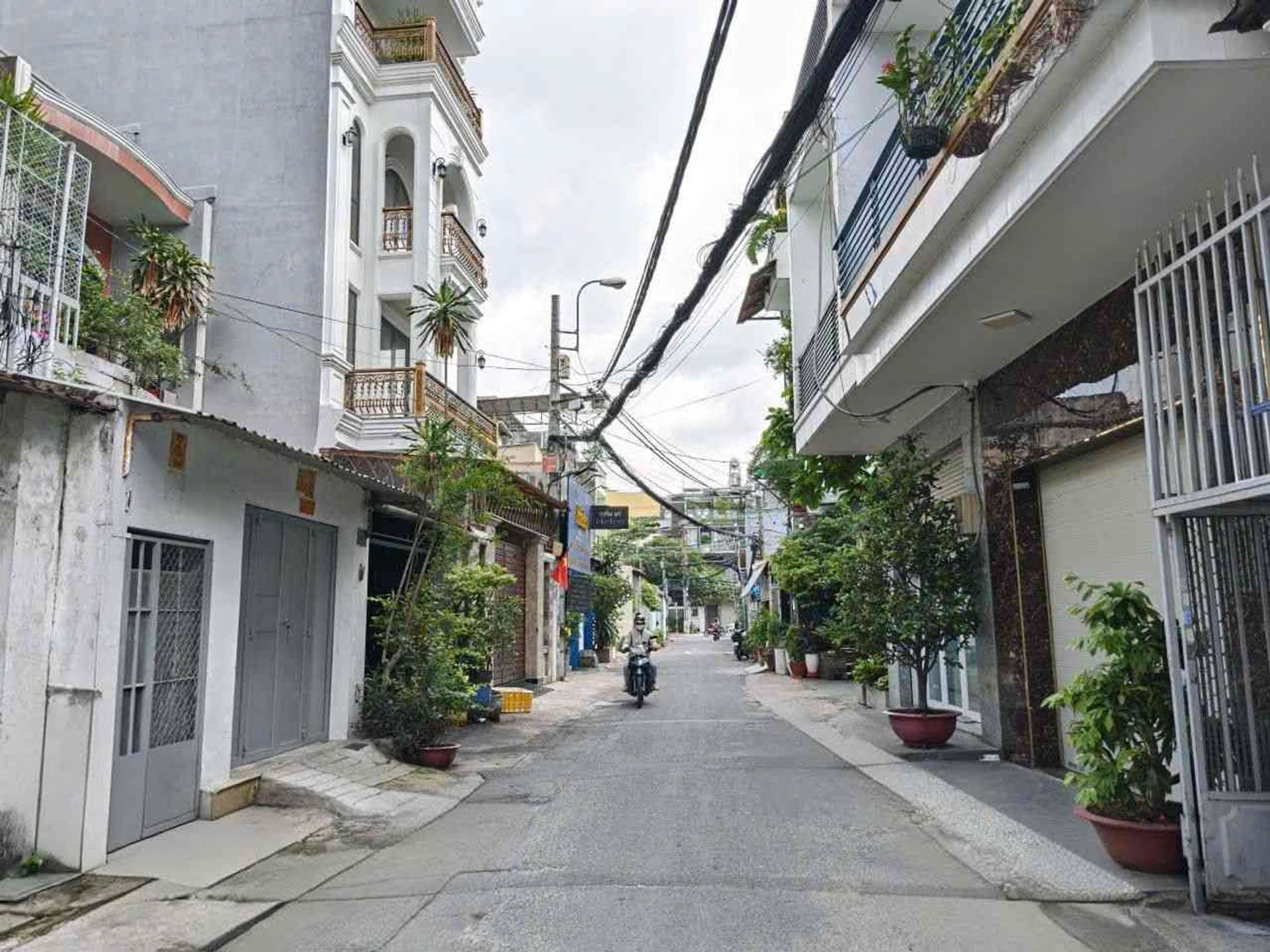 NGANG 12M CỰC HIẾM – ÂU CƠ – LẠC LONG QUÂN – ĐỒNG ĐEN – DT 134M2 – NHÀ ĐẸP - GIÁ TỐT - CHỈ 7.5 TỶ