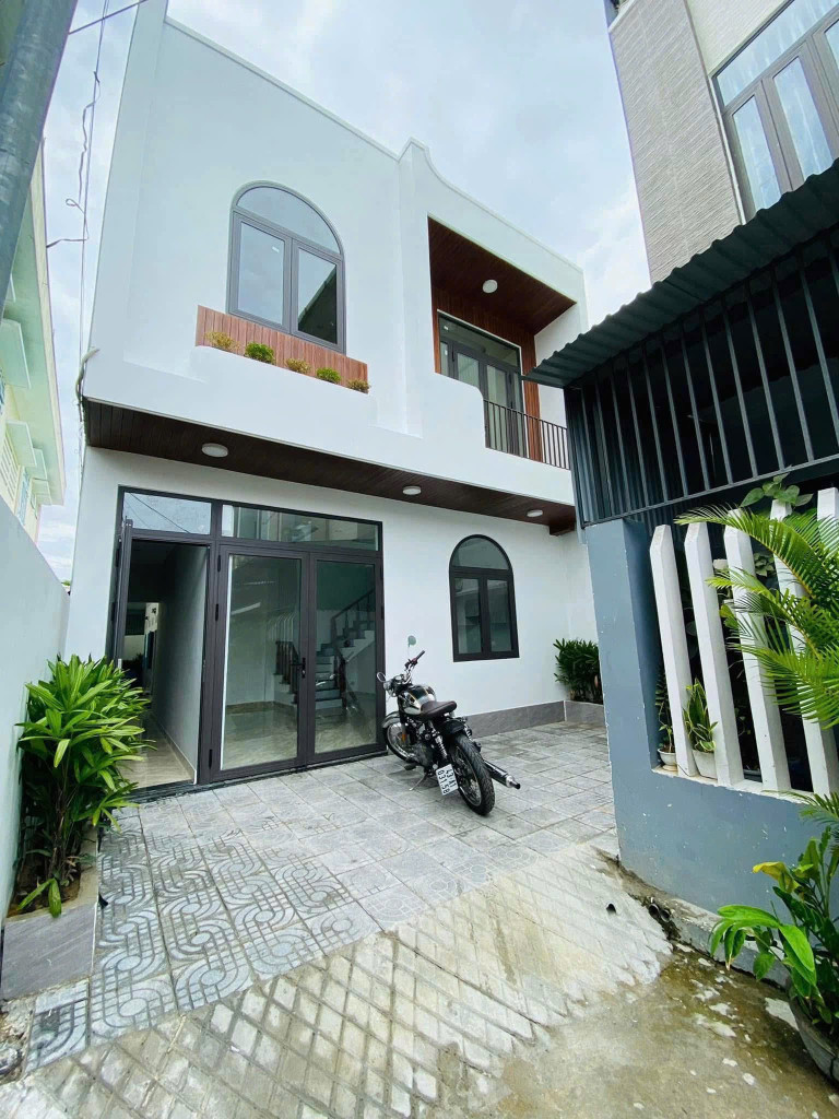 Bán nhà 2 Tầng Âu Cơ, 118m2, Giá 3ty150